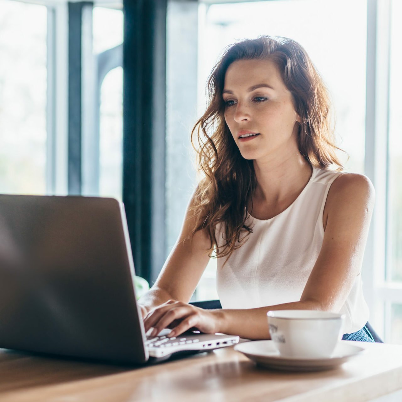 AdobeStock_330571648-scaled-e1661526029464